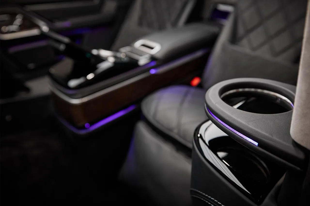 Check price and buy Carat seats set for Mercedes-Benz V-class