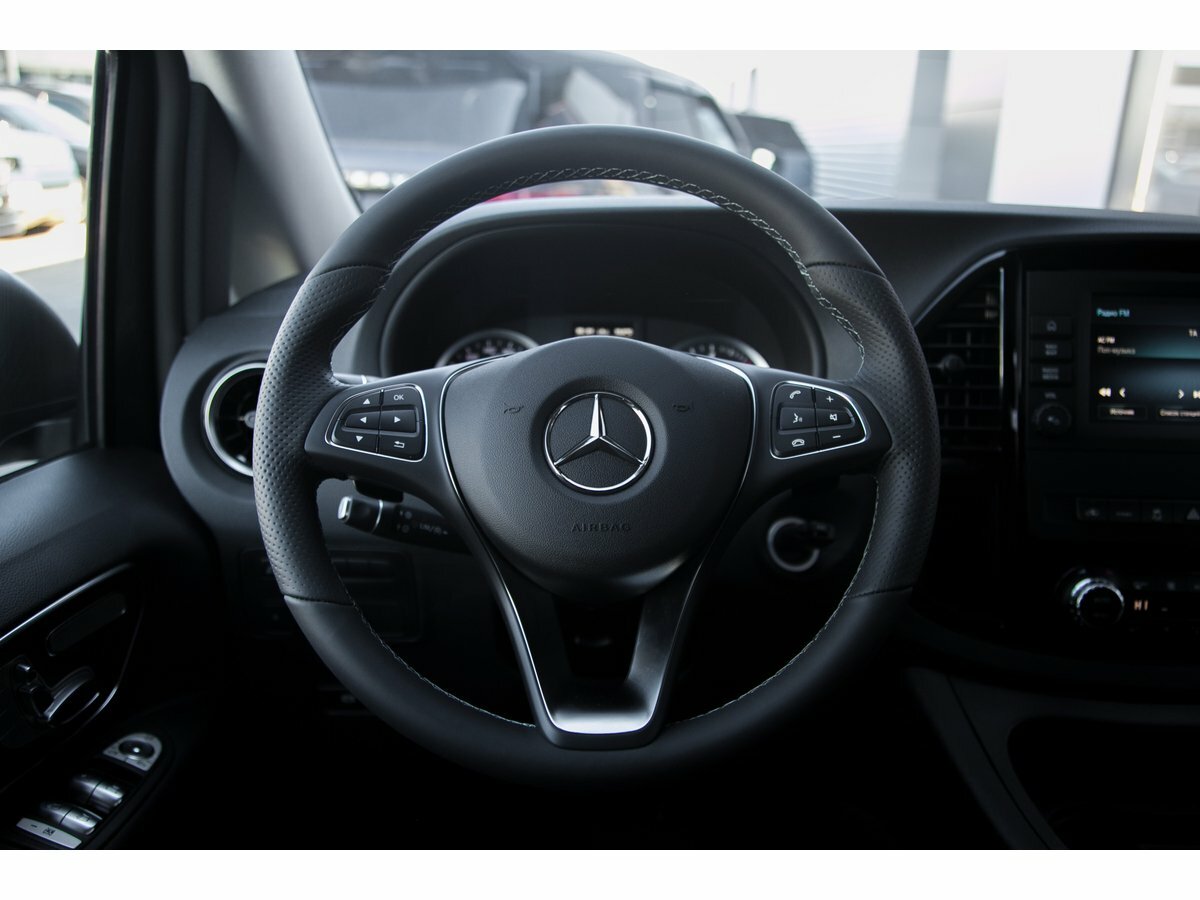 Check price and buy New Mercedes-Benz Vito 119 BlueTEC L2 (W447) For Sale