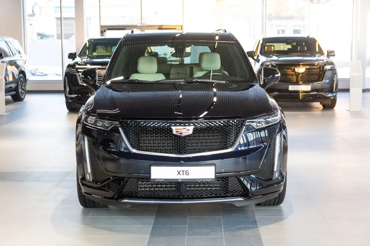 Check price and buy New Cadillac XT6 For Sale