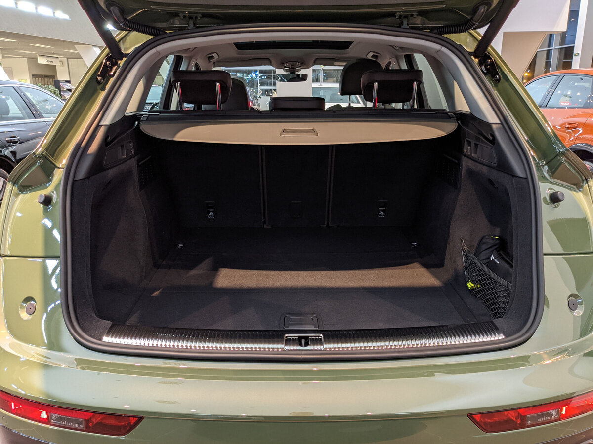 Check price and buy New Audi Q5 45 TFSI (FY) Restyling For Sale