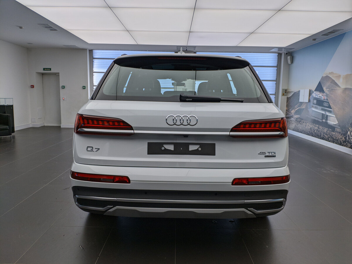 Check price and buy New Audi Q7 45 TDI (4M) Restyling For Sale