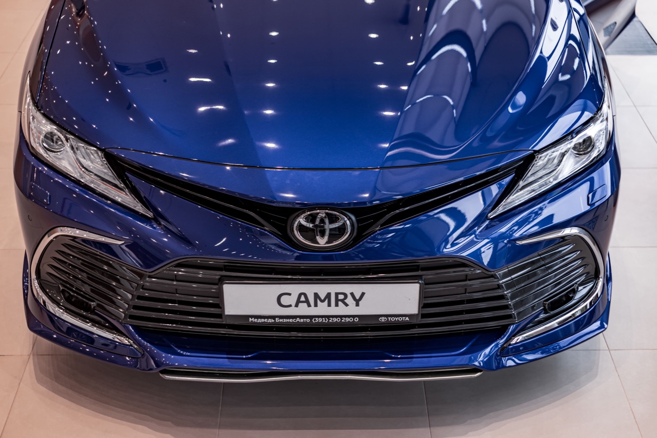 Front bumper lip Renegade Design for Toyota Camry XV70