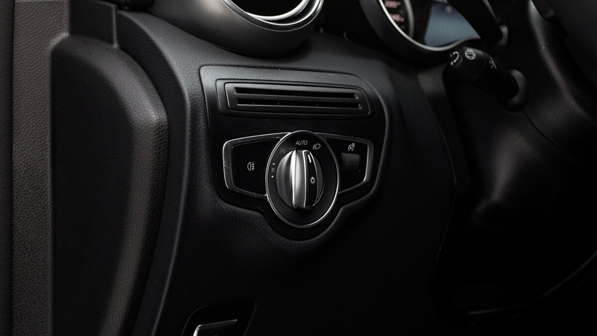 Check price and buy New Mercedes-Benz GLC Coupe 300 (C253) Restyling For Sale