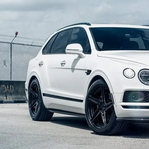 Bentley on ADV.1 ADV05RM M.V2 CS Series forged wheels