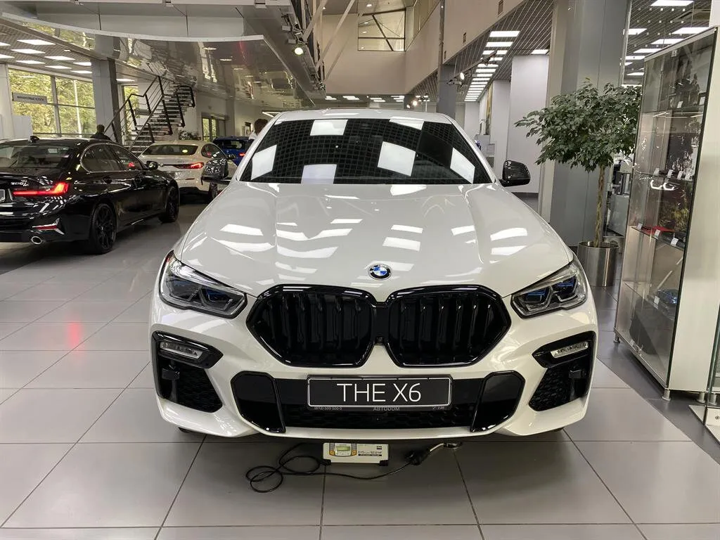 Buy New BMW X6 M50d (G06)