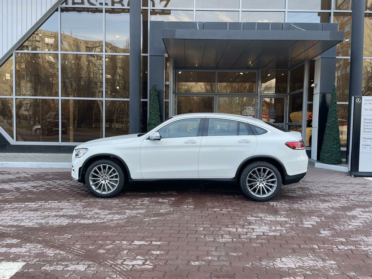 Check price and buy New Mercedes-Benz GLC Coupe 300 (C253) Restyling For Sale