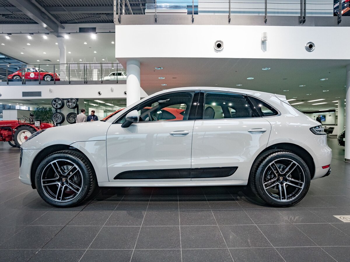 Check price and buy New Porsche Macan Restyling For Sale