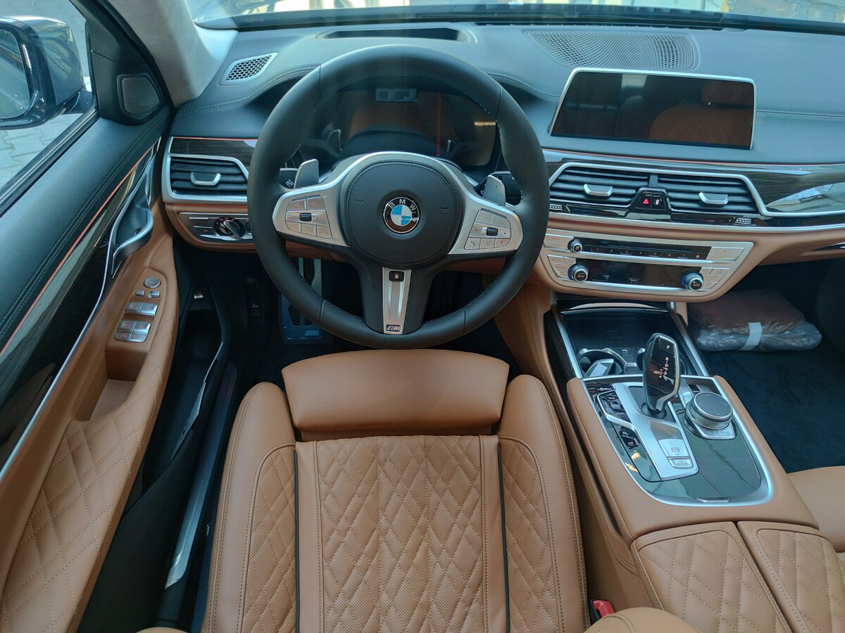 Buy New BMW 7 series Long 730Ld xDrive (G11/G12) Restyling