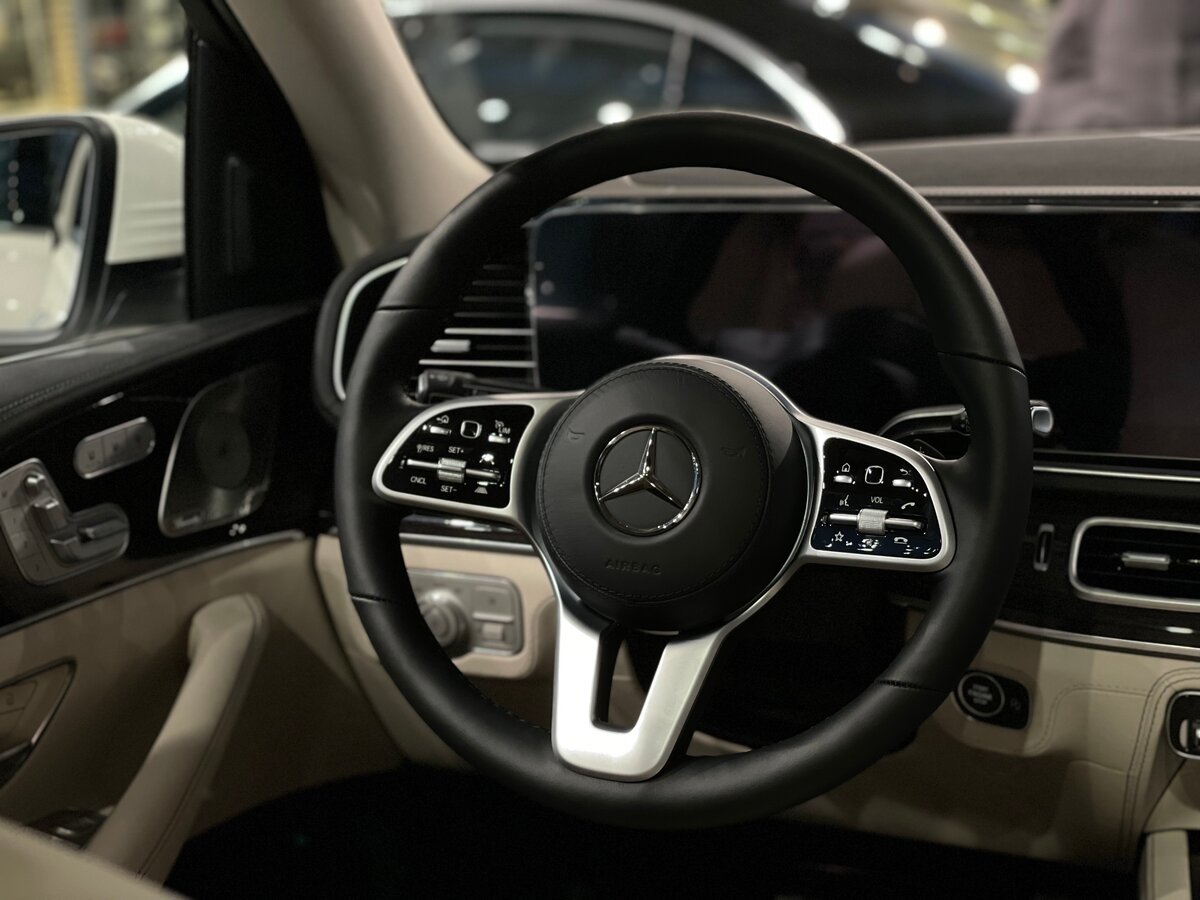 Check price and buy New Mercedes-Benz GLS 400 d (X167) for sale