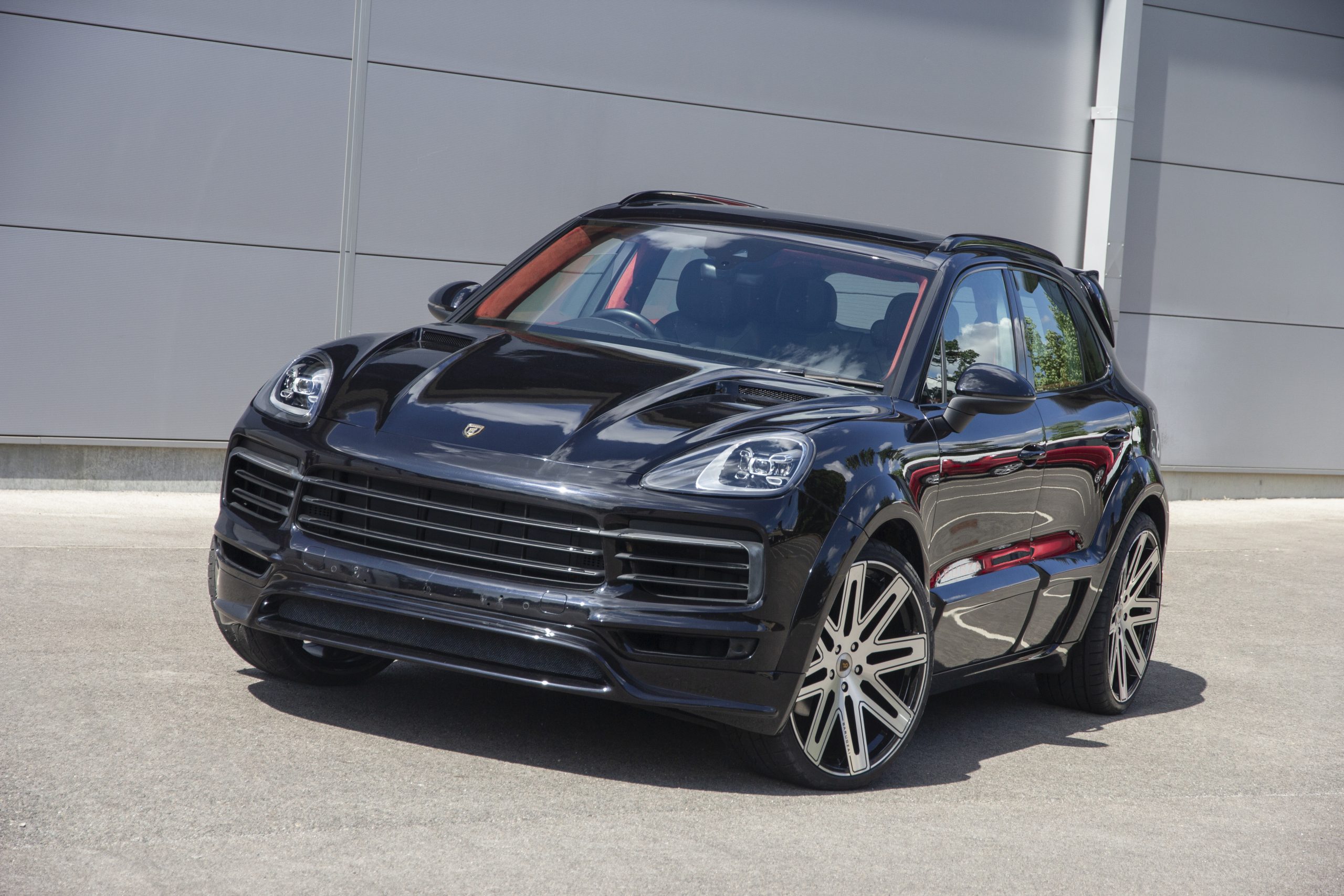 Basic Eleganza Aero body kit for Porsche Cayenne