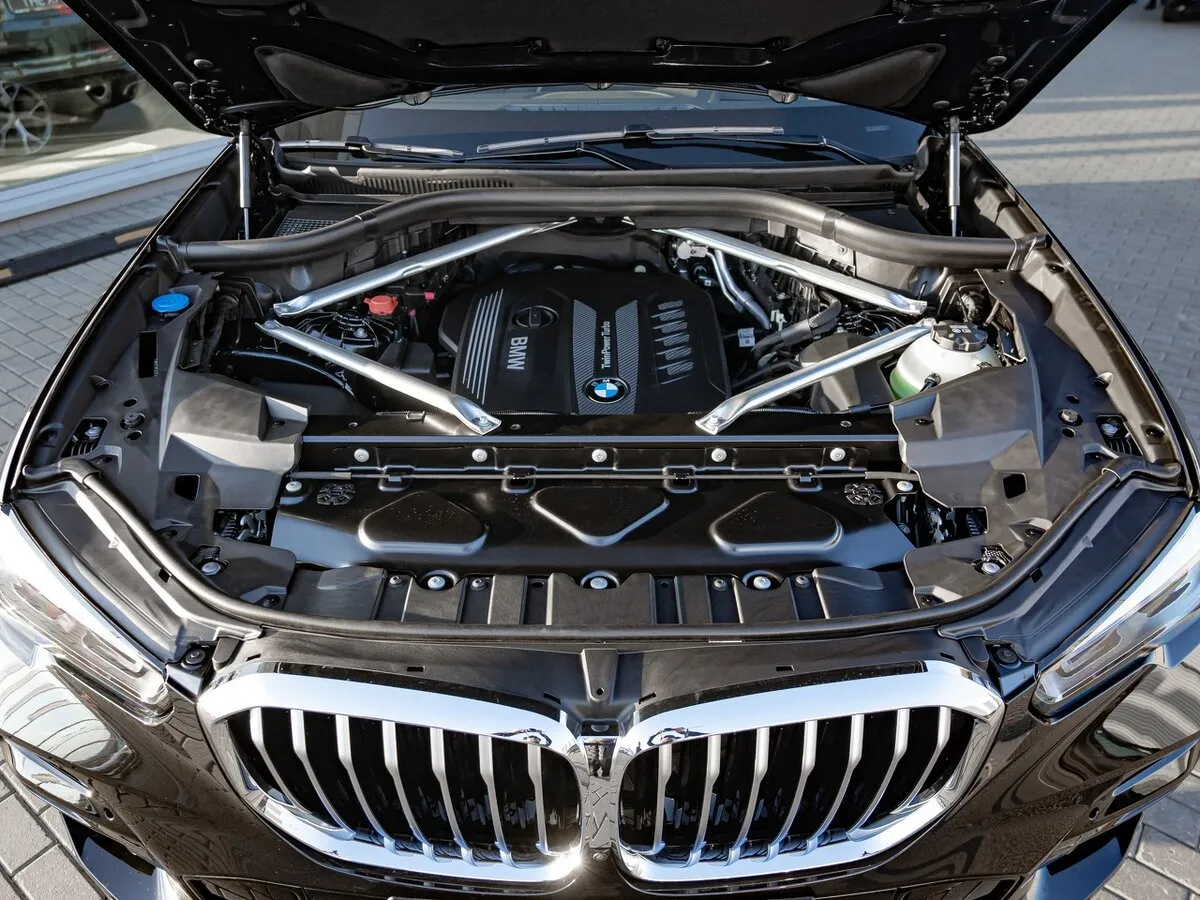 Check price and buy New BMW X5 30d (G05) For Sale