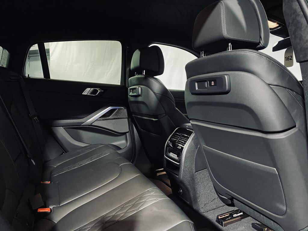 Check price and buy New BMW X6 30d (G06) For Sale