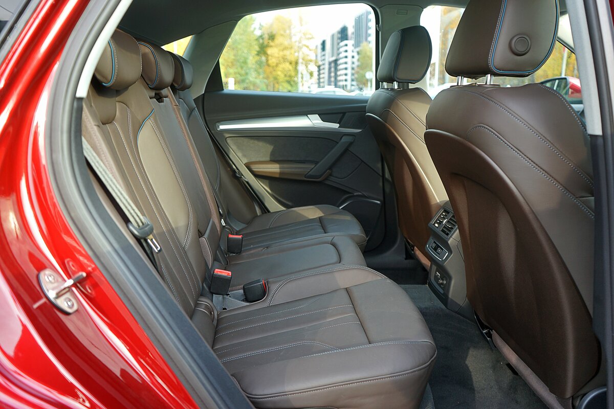 Check price and buy New Audi Q5 Sportback 45 TFSI (FY) For Sale