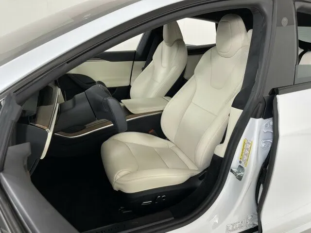Check price and buy New Tesla Model S Plaid Restyling 2 For Sale