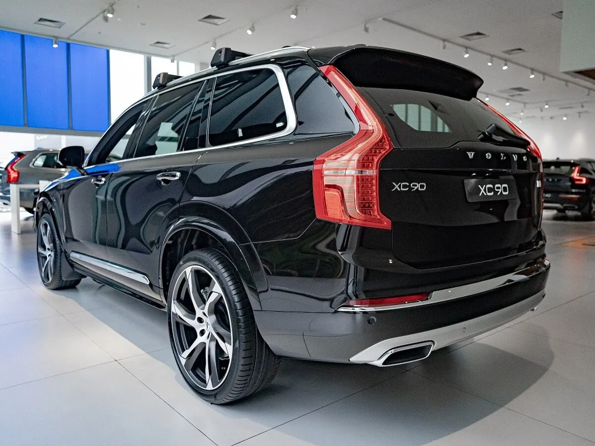 Check price and buy New Volvo XC90 Restyling For Sale