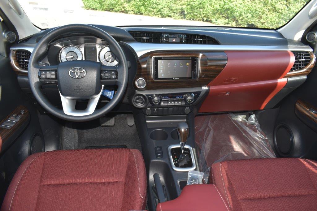 toyota hilux 2022 interior