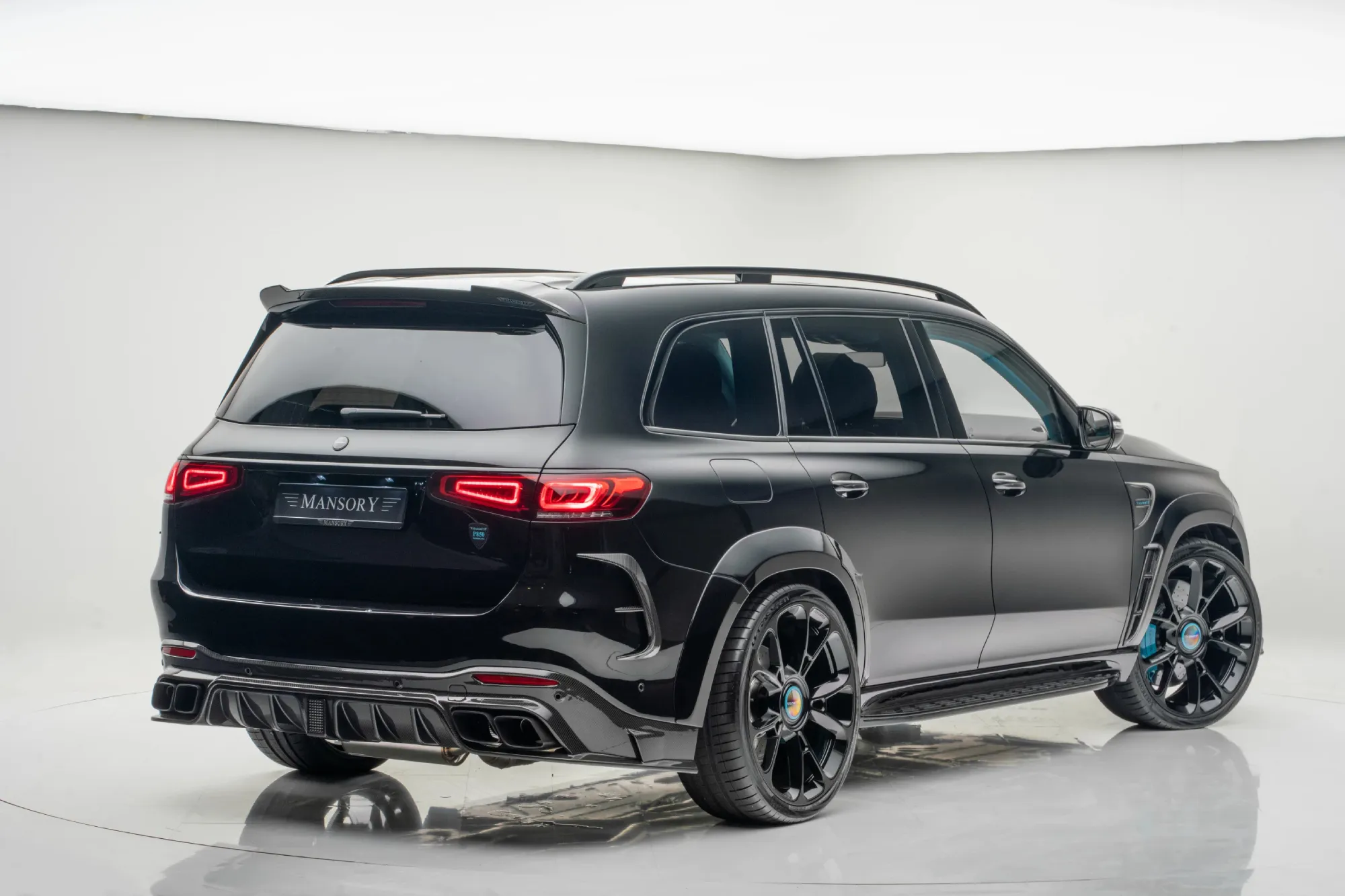 Check our price and buy Mansory Carbon Fiber Body kit set for Mercedes GLS AMG63 X167