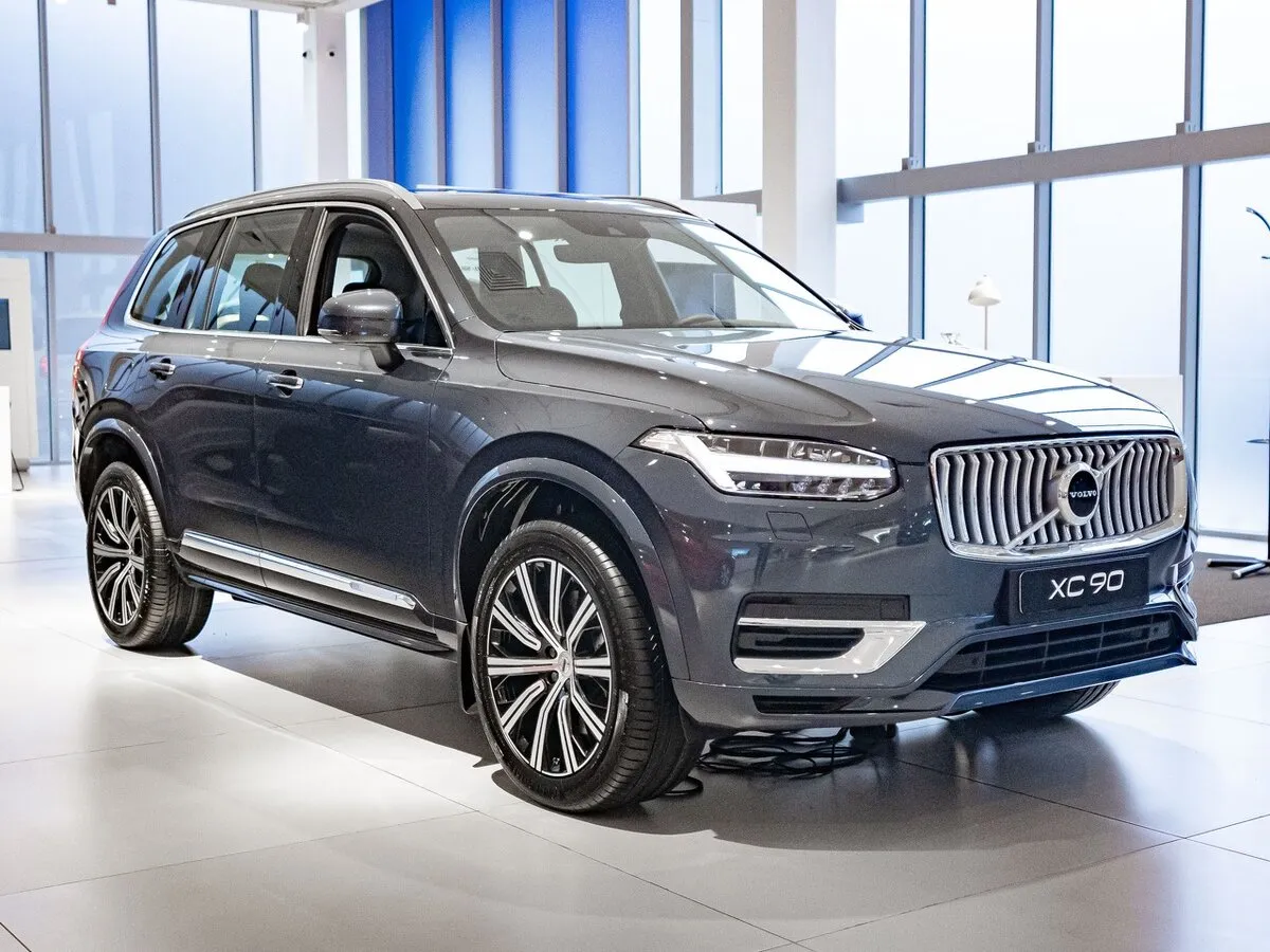 Check price and buy New Volvo XC90 Restyling For Sale