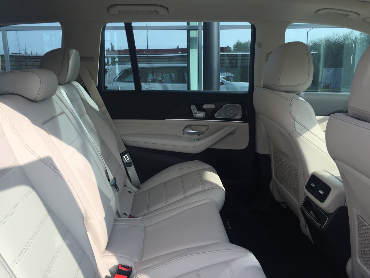 Check price and buy New Mercedes-Benz GLS 400 d (X167) For Sale