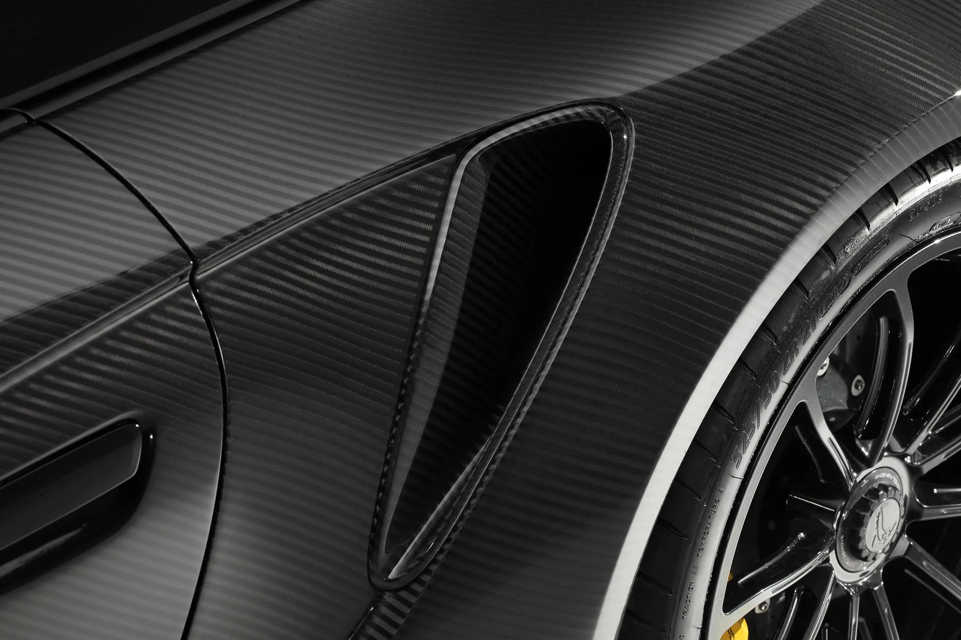 Check our price and buy Topcar Design body kit for Porsche 991 992 Stinger GTR Limited Carbon Edition