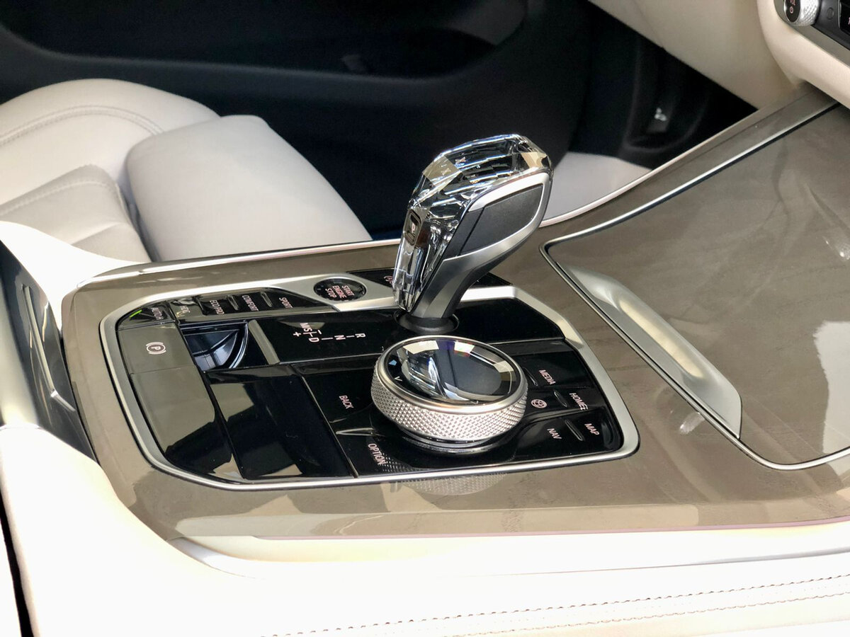 Check price and buy New BMW X5 30d (G05) For Sale