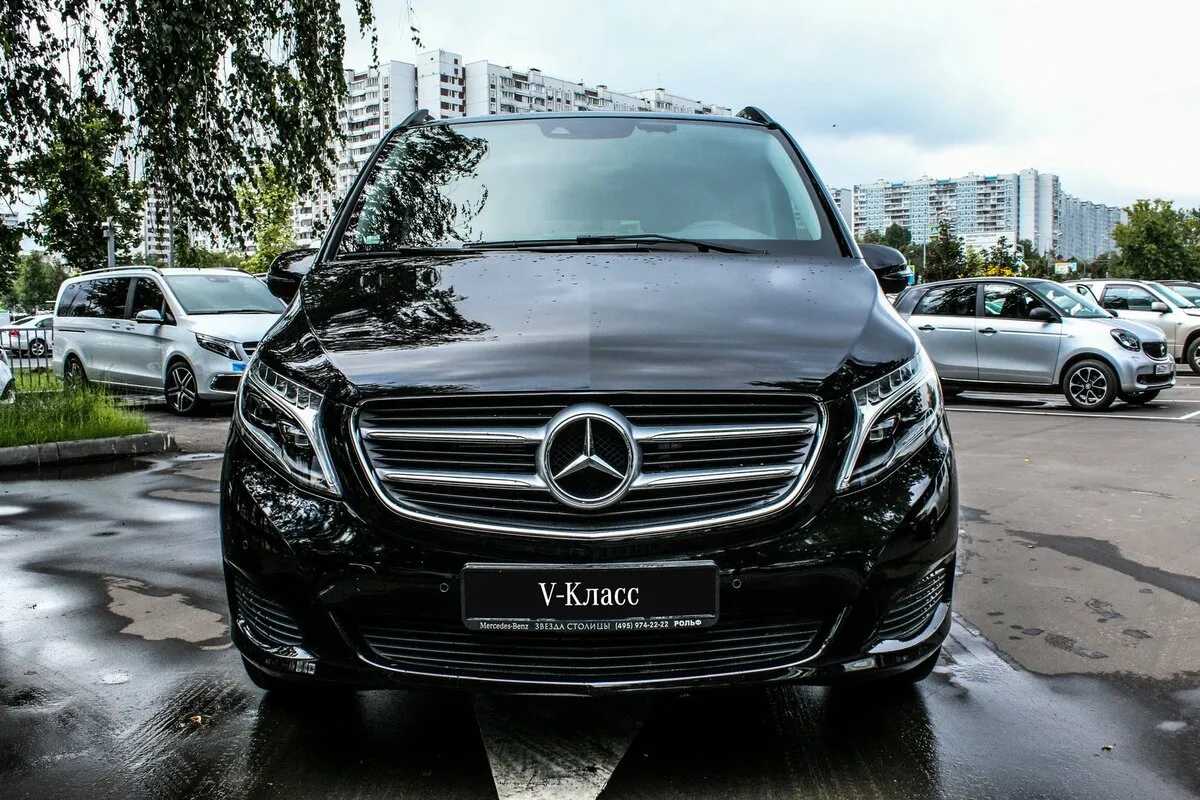 Check price and buy New Mercedes-Benz V-Class L 250 d Long For Sale