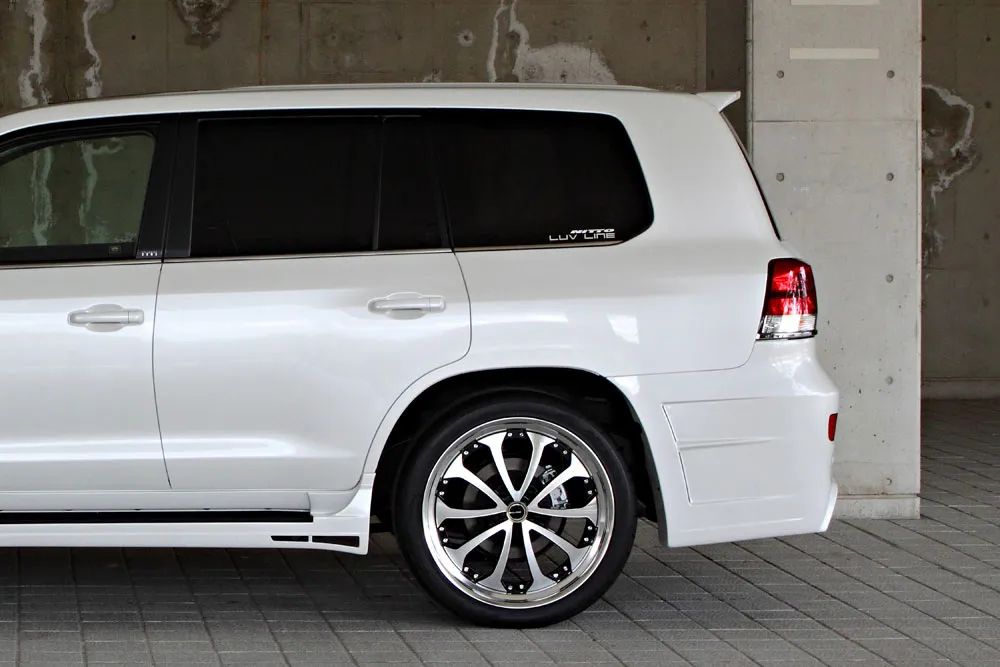 Check our price and buy M'z Speed body kit for Toyota Land Cruiser 200!