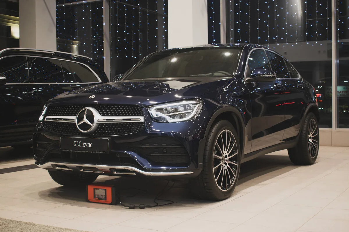 Check price and buy New Mercedes-Benz GLC Coupe 300 (C253) Restyling For Sale