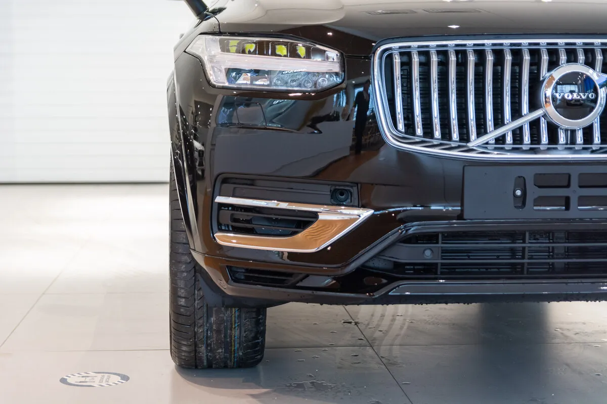Check price and buy New Volvo XC90 Restyling For Sale