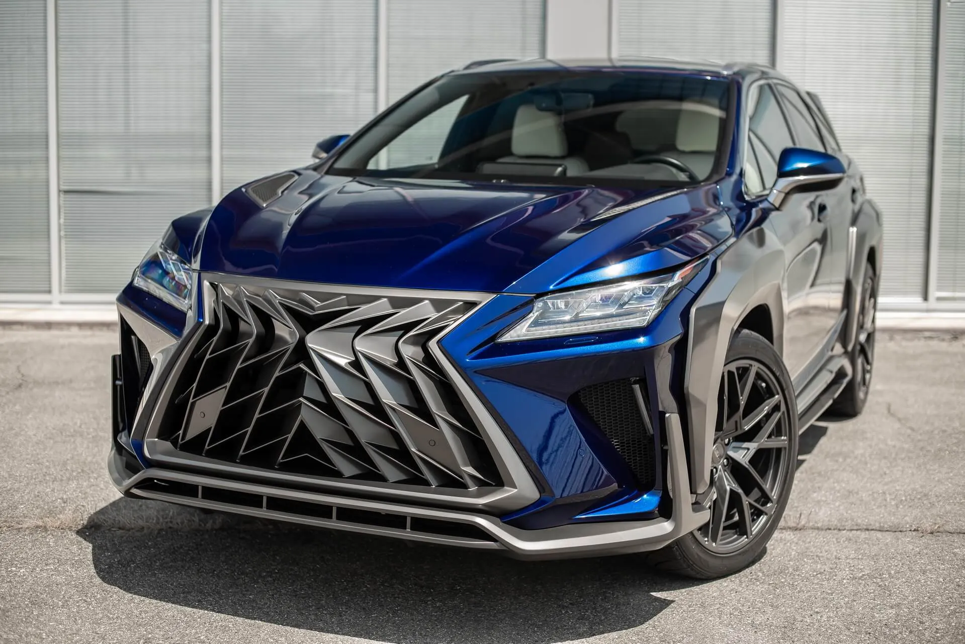 Check our price and buy an SCL Performance body kit for Lexus RX Goemon!