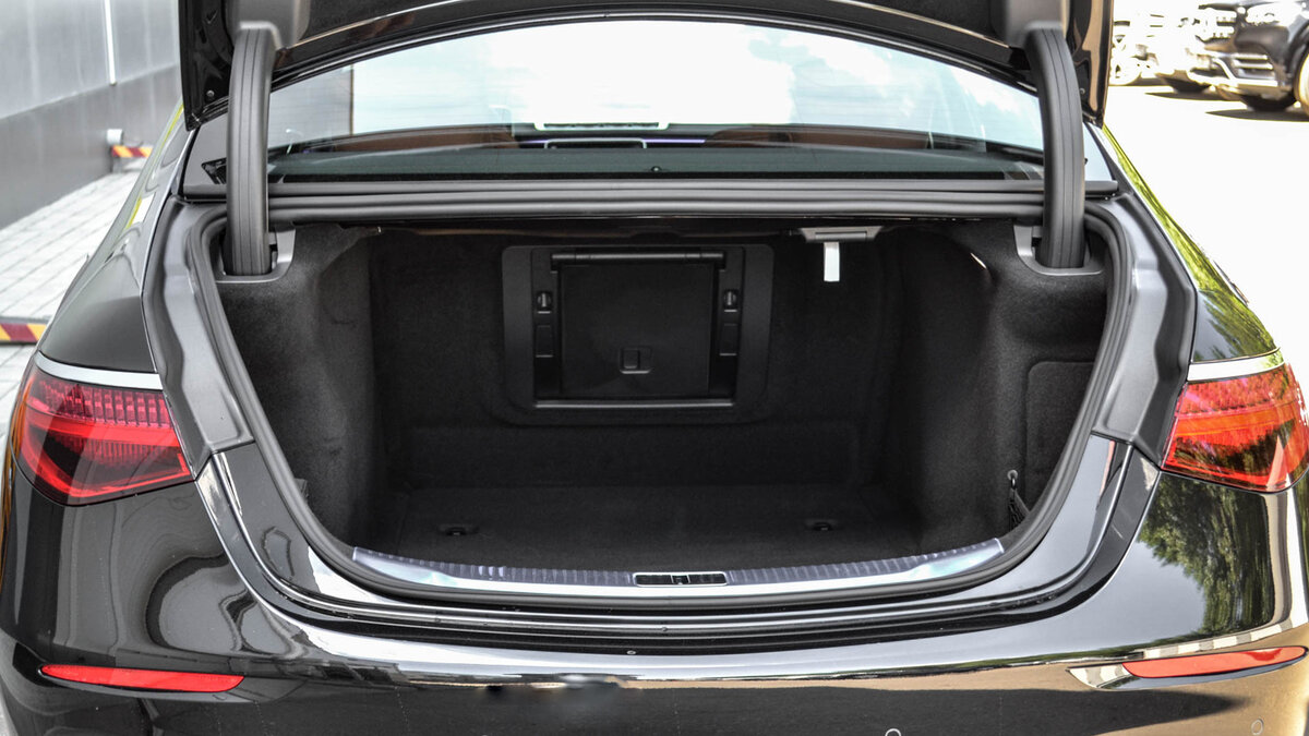 Check price and buy New Mercedes-Benz S-Class 350 d Long 4MATIC (W223) For Sale