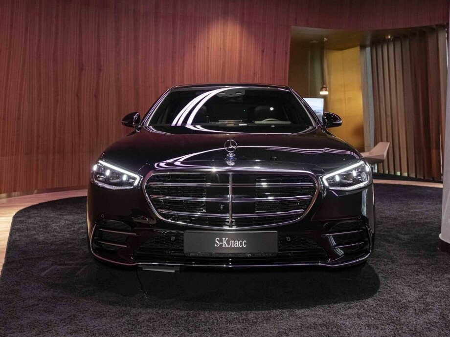 Check price and buy New Mercedes-Benz S-Class 350 d Long 4MATIC (W223) For Sale