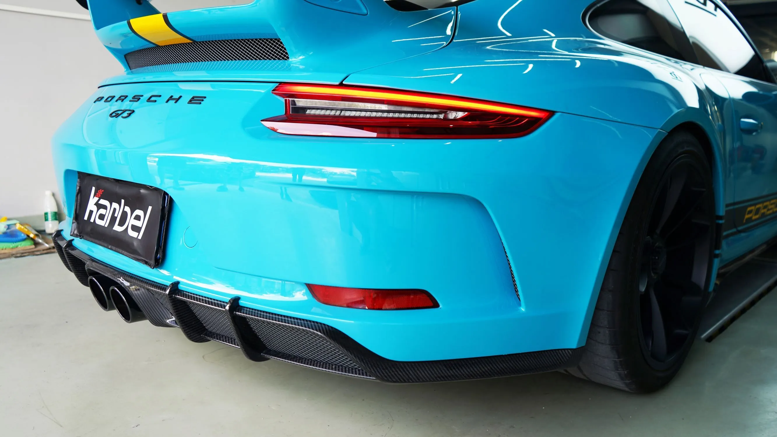 Check our price and buy a Karbel Carbon Fiber Body Kit set for Porsche 911 991.2 GT3