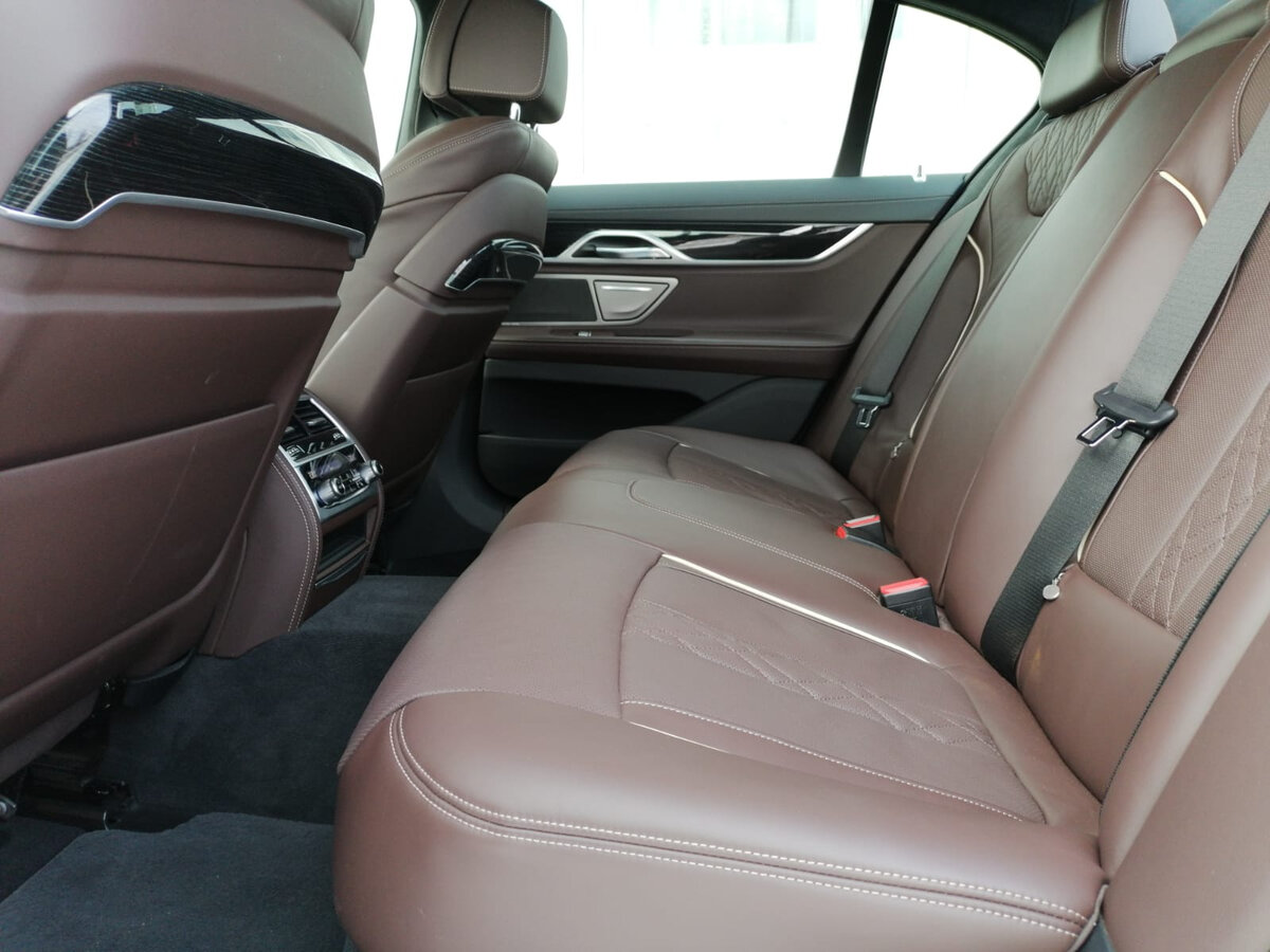 Check price and buy New BMW 7 series 730d xDrive (G11/G12) Restyling For Sale