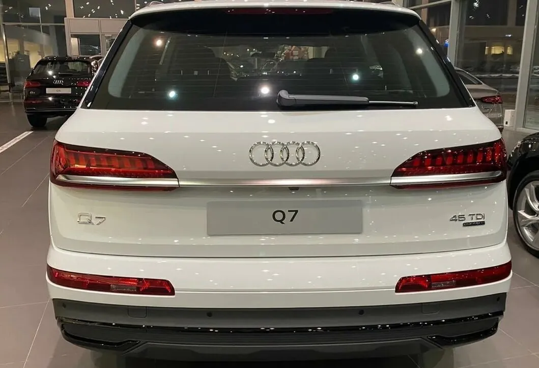 Check price and buy New Audi Q7 45 TDI (4M) Restyling For Sale