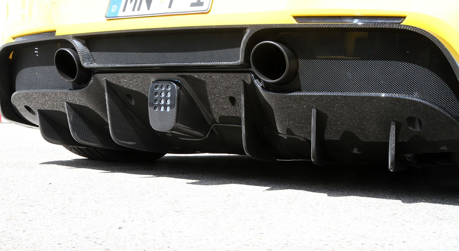 Check price and buy Novitec Carbon Fiber Body kit set for Ferrari 488 N-Largo Spider