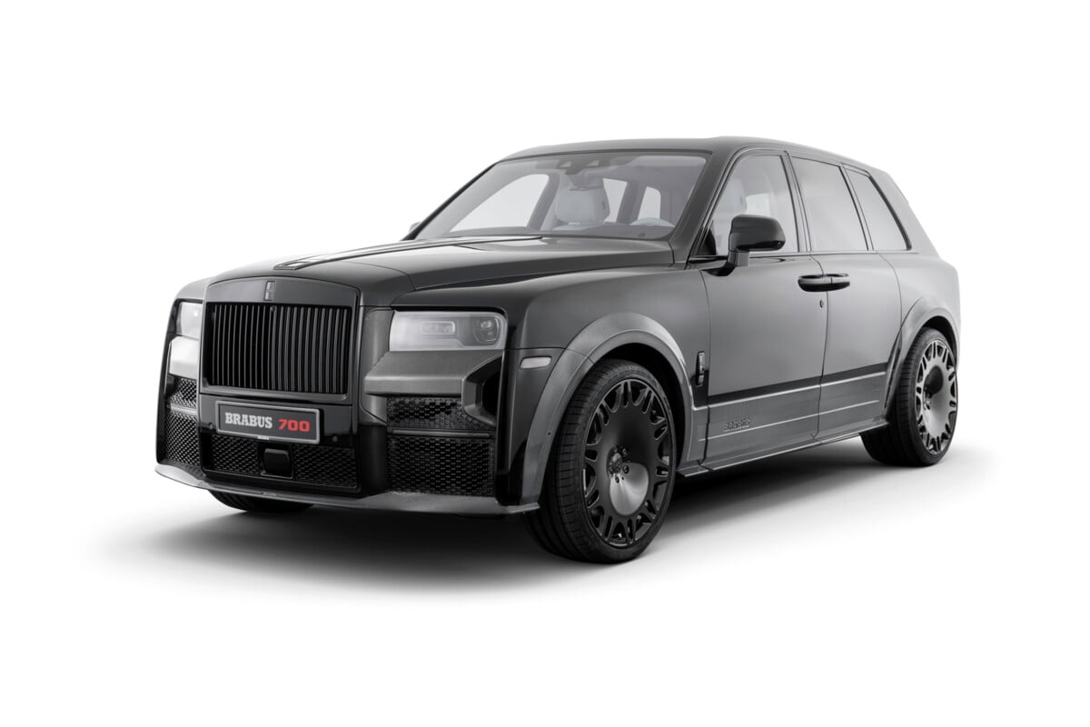 Brabus 700 Cullinan three-quarter front
