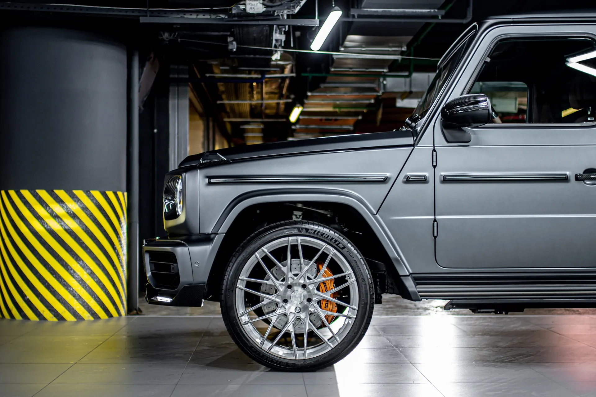 Check our price and buy Topcar Design body kit for Mercedes-Benz  G-class W463A Inferno Light