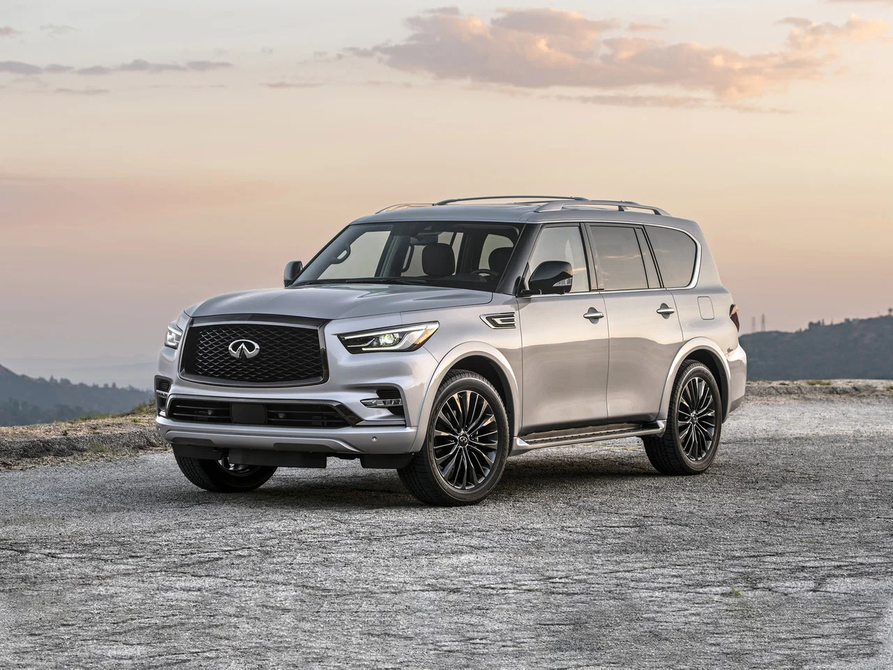 The Ultimate Upgrade: Discover Our Custom Body Kit Service for Infiniti QX80 Restyling 3 2023+