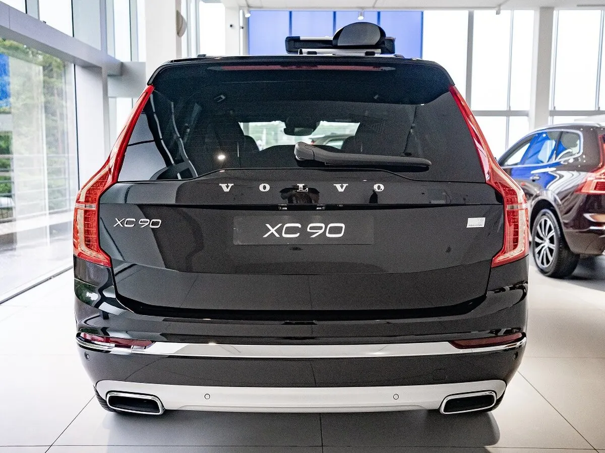 Check price and buy New Volvo XC90 Restyling For Sale