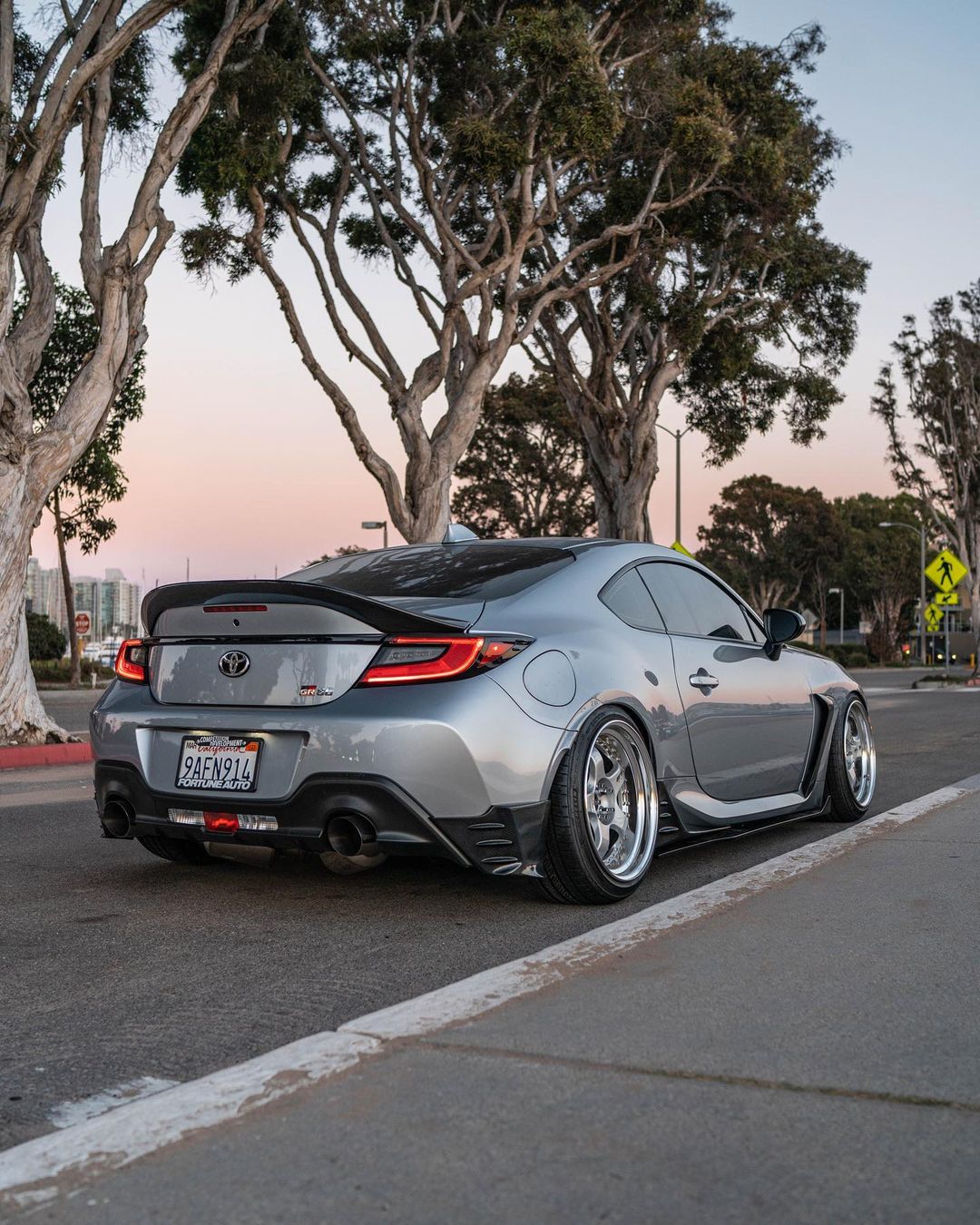 Check our price and buy Street hunter widebody kit for Toyota BRZ/GR86!