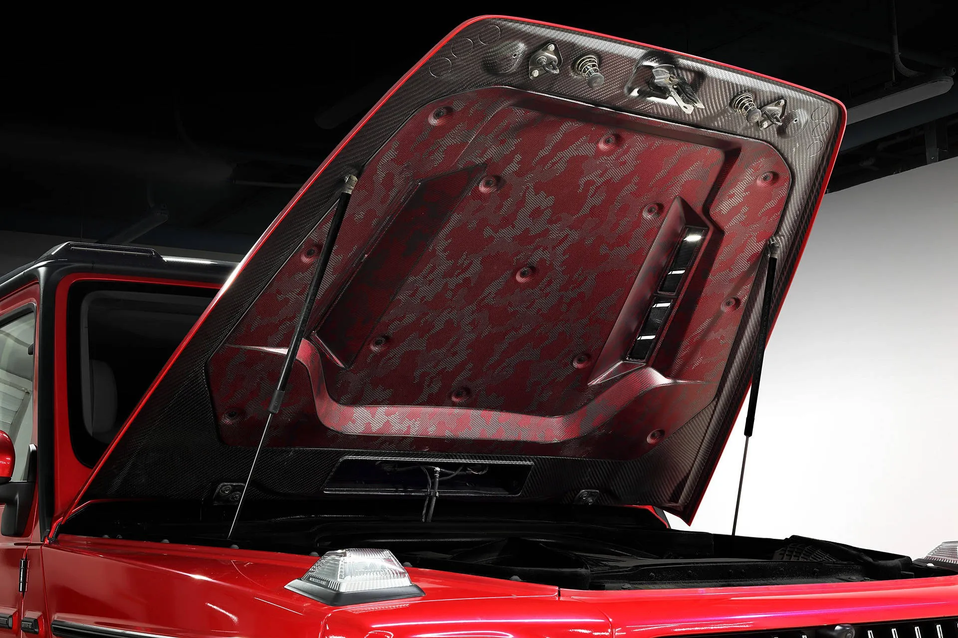 Check our price and buy Topcar Design body kit for Mercedes-Benz  G-class W463A Inferno Light