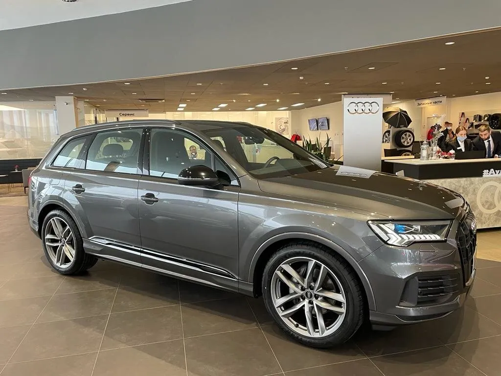 Check price and buy New Audi Q7 45 TDI (4M) Restyling For Sale