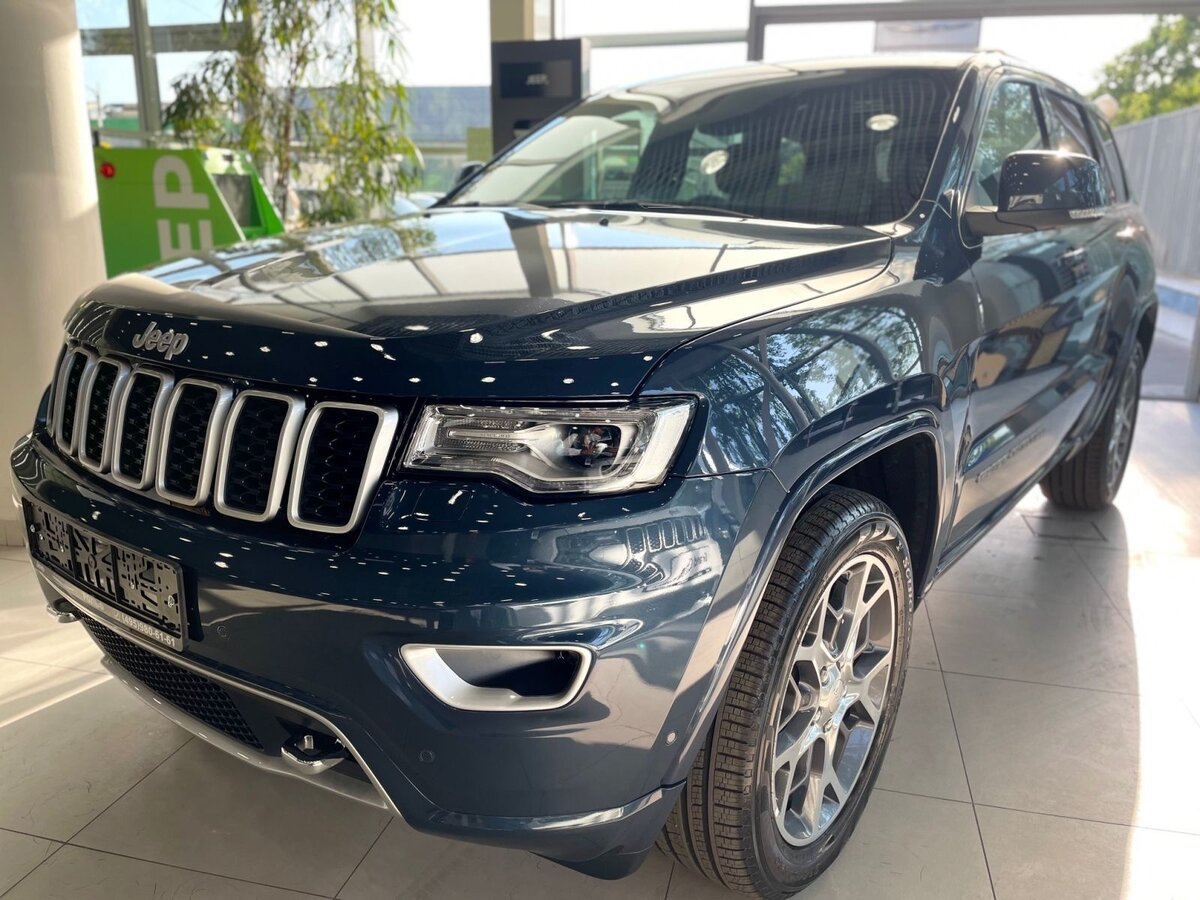 Check price and buy New Jeep Grand Cherokee (WK2) Restyling For Sale