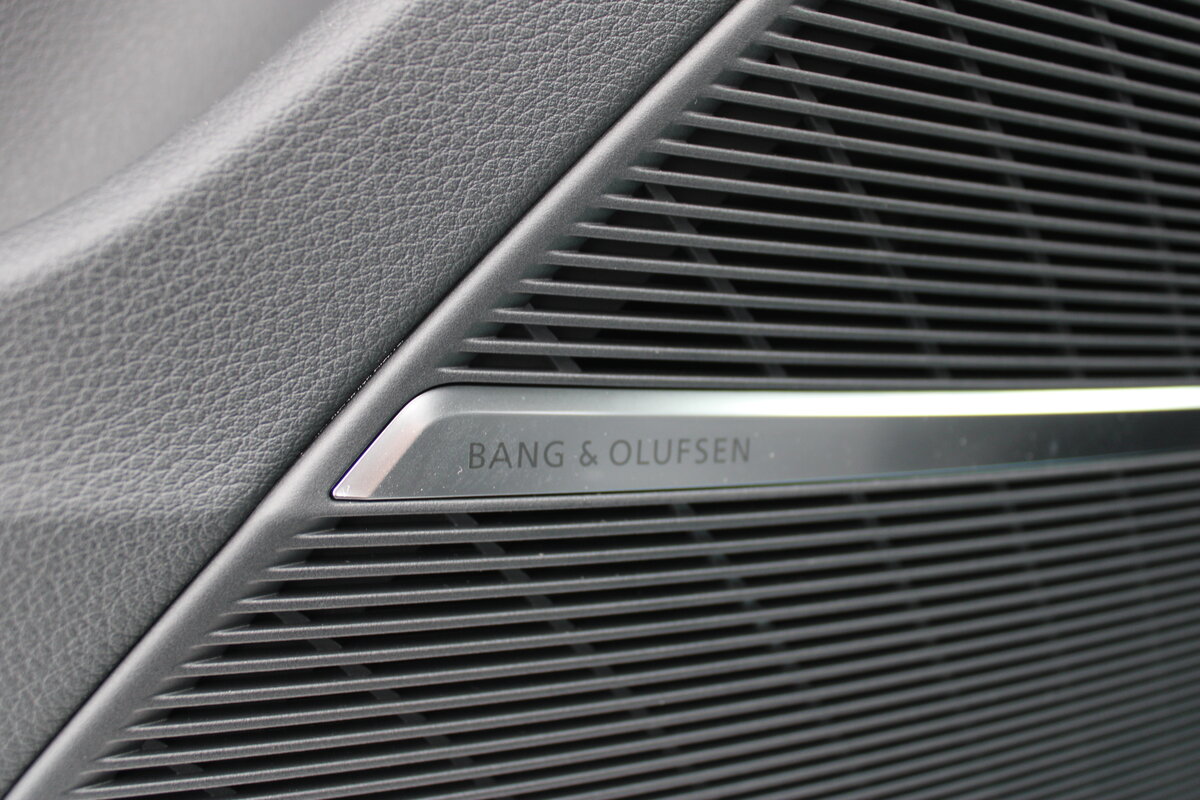 Check price and buy New Audi Q7 45 TDI (4M) Restyling For Sale