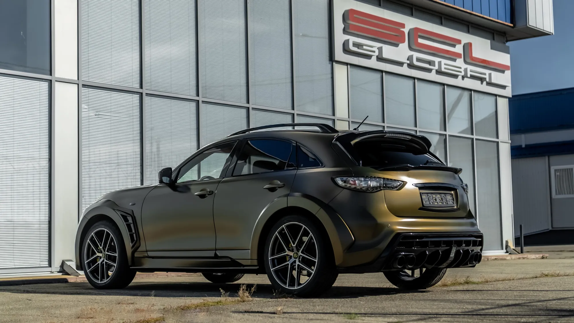 Check price and buy SCL Performance Draco body kit for Infiniti QX70