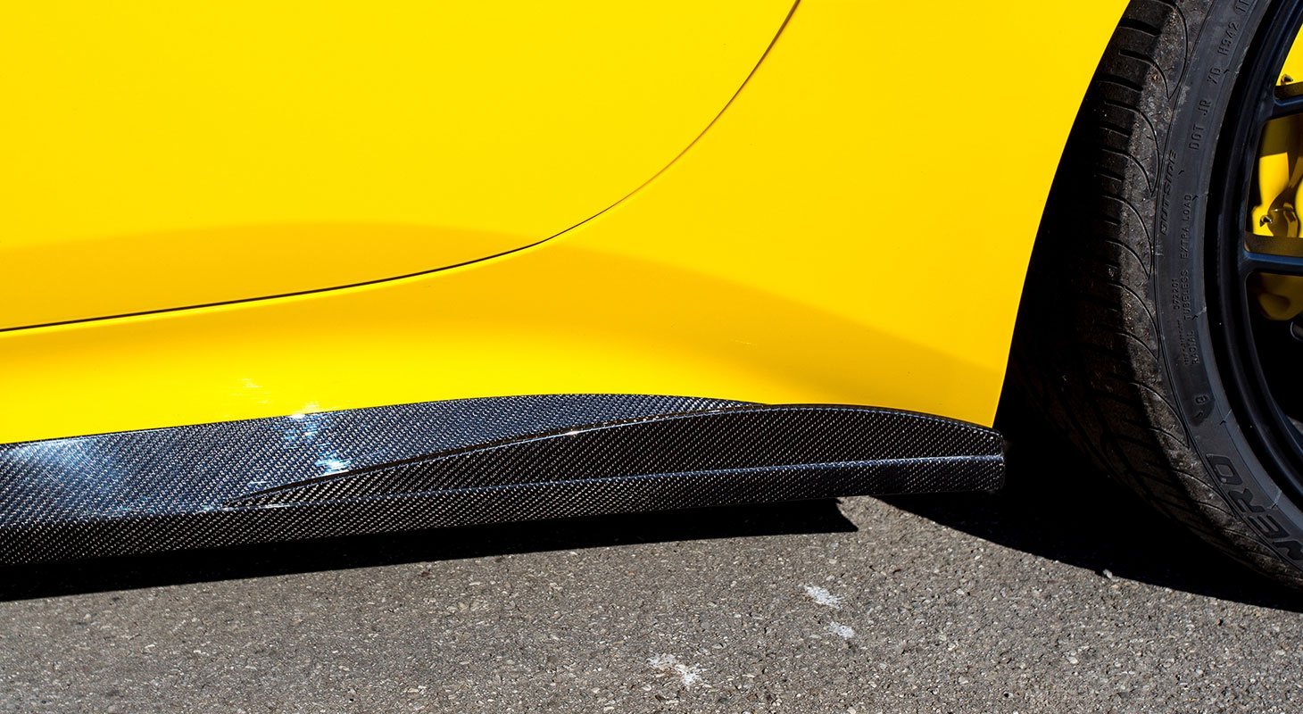 Check price and buy Novitec Carbon Fiber Body kit set for Ferrari California T