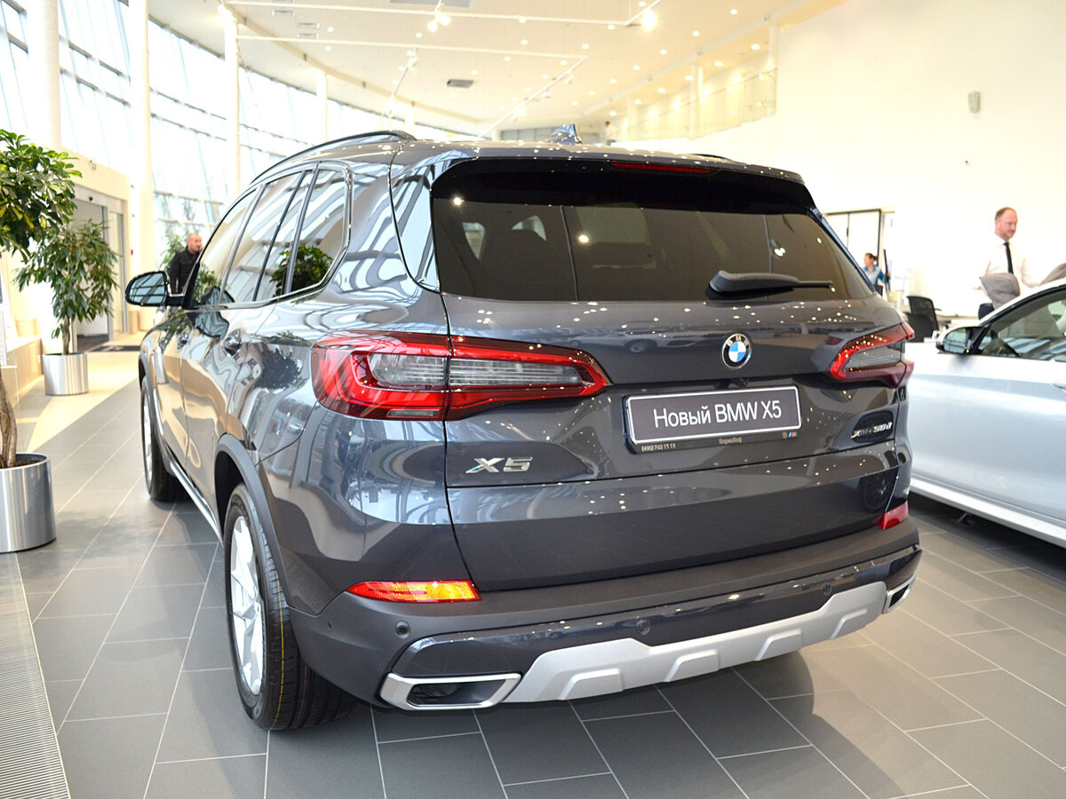 Check price and buy New BMW X5 30d (G05) For Sale