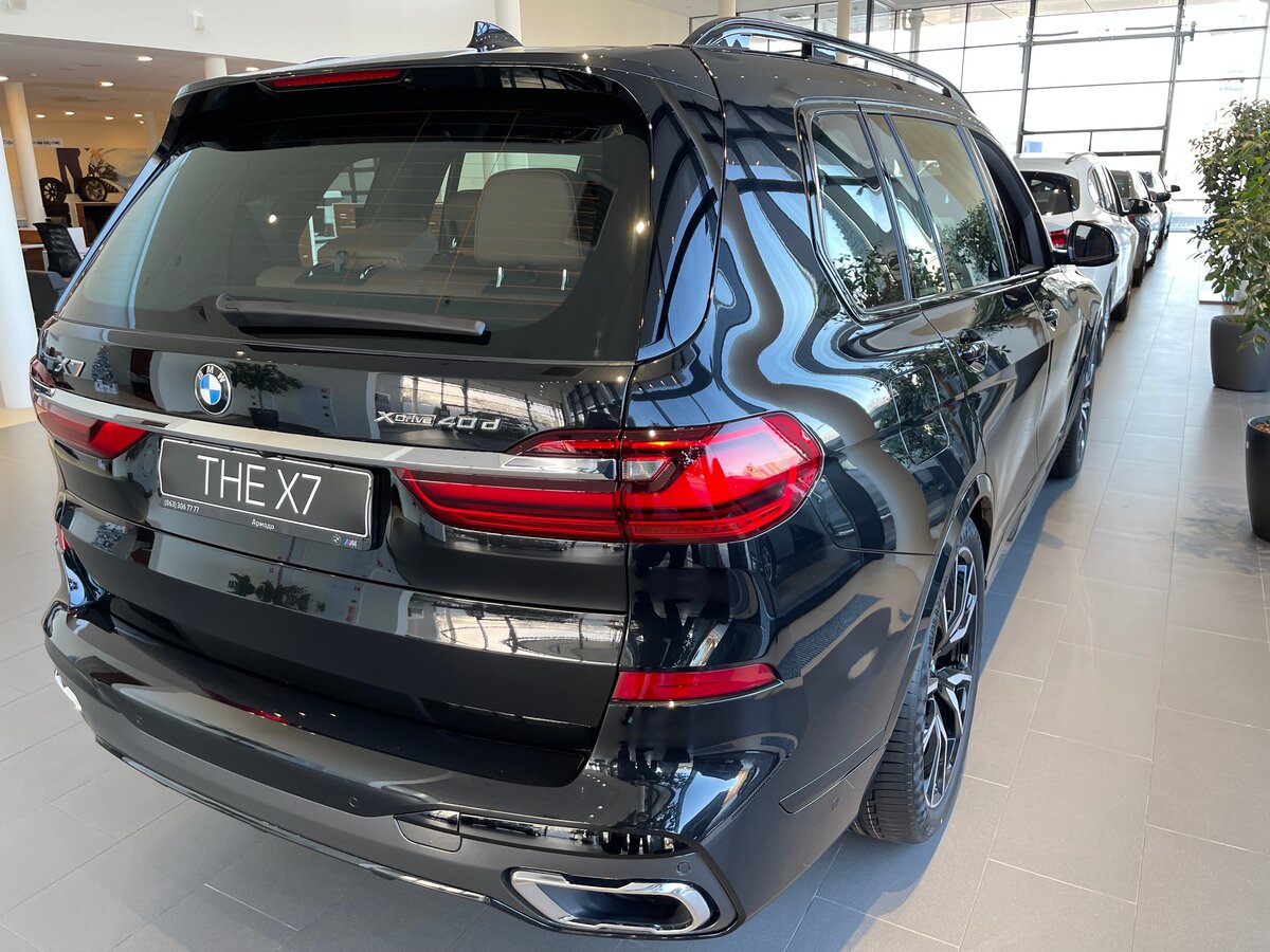Check price and buy New BMW X7 40d (G07) For Sale