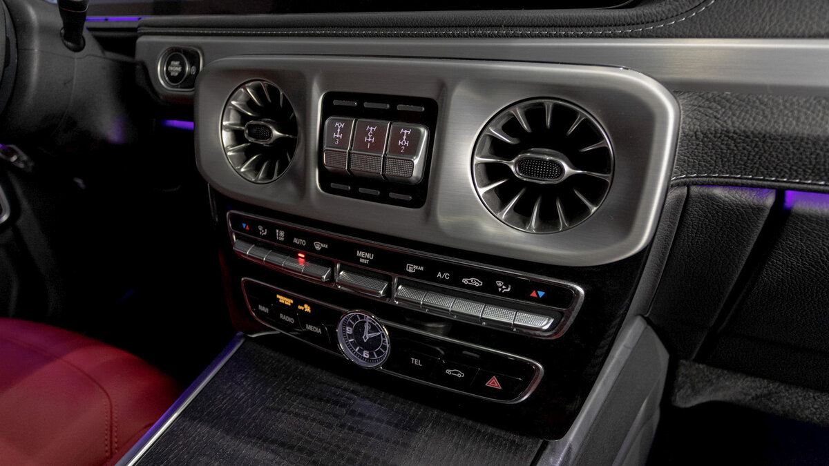 Check price and buy New Mercedes-Benz G-Class 350 d (W463) For Sale